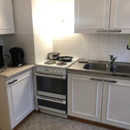 Two Bedroom 2,2km From Bus Station Turku